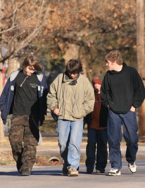 «Adolescenti dispersi», seminario Caritas a Milano