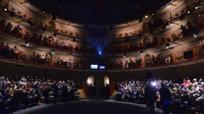 «Dialoghi di vita buona», l’economia ci cura?