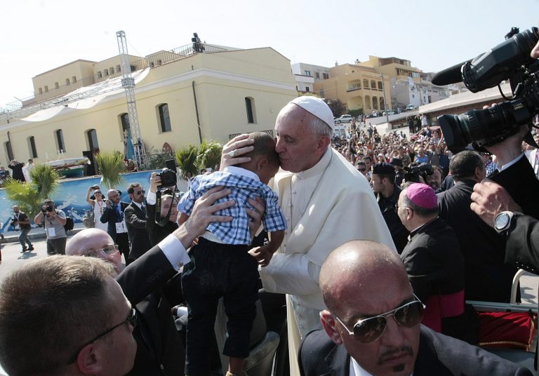 Papa Francesco a Lampedusa l'8 luglio 2013
