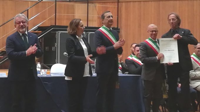 Diventa Cavaliere Lucio Moderato, tra i massimi esperti nei disturbi dell'autismo