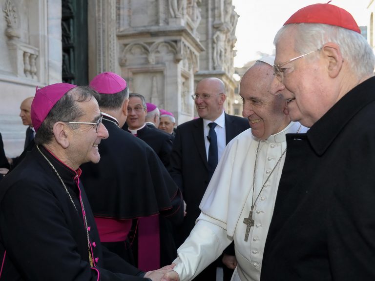 Milano, 25 marzo 2017.
Papa Francesco visita la diocesi di Milano.
Mons. Mario Delpini e il card. Angelo Scola