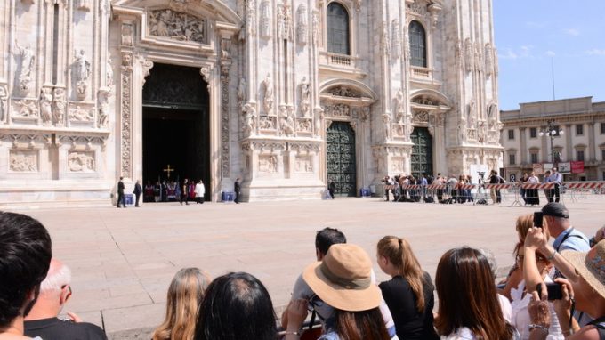 arrivo-bara-tettamanzi-duomo-14