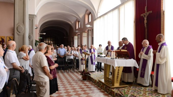 camera-ardente-tettamanzi-triuggio-10