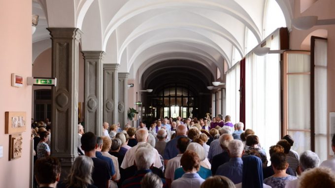 camera-ardente-tettamanzi-triuggio-7