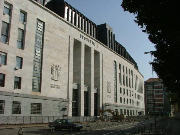 Il Palazzo di Giustizia di Milano