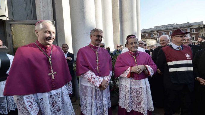 Tremolada a Brescia, il Vescovo e la pastorale dei volti
