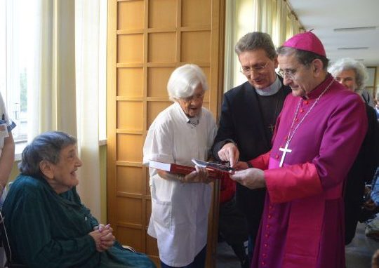 Delpini visita Don Gnocchi, Don Orione e Trivulzio