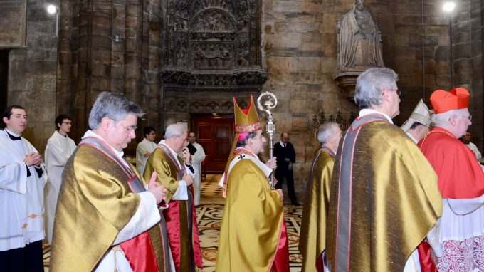 delpini-pontificale-san-carlo-2017-g