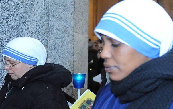 Vigilia di Natale, Delpini in visita alle suore di Madre Teresa