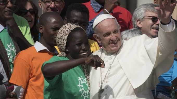 Papa Francesco: «Le migrazioni risorse di pace»