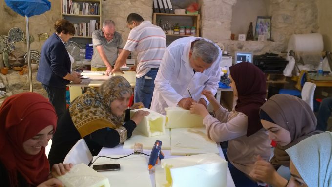 wp_20171022_14_00_43_pro