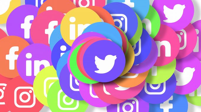 Ragazzi, tecnologie e social media in un incontro al Pirellone