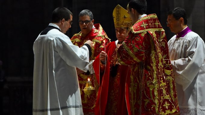Messa in Coena Domini: «Ricominciare dalle lacrime»