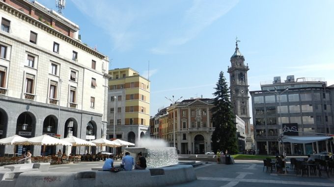 “Fondati sul lavoro?”, la comunità cristiana di Varese si interroga