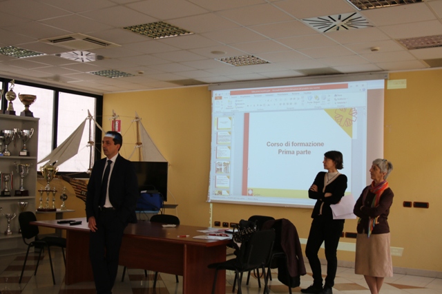 A sinistra Giacinto Siciliano, a destra Sabrina Ignazi e suor Claudia Biondi