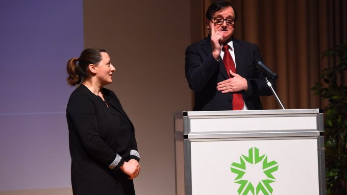 delpini-incontro-disabilita-uditiva-i