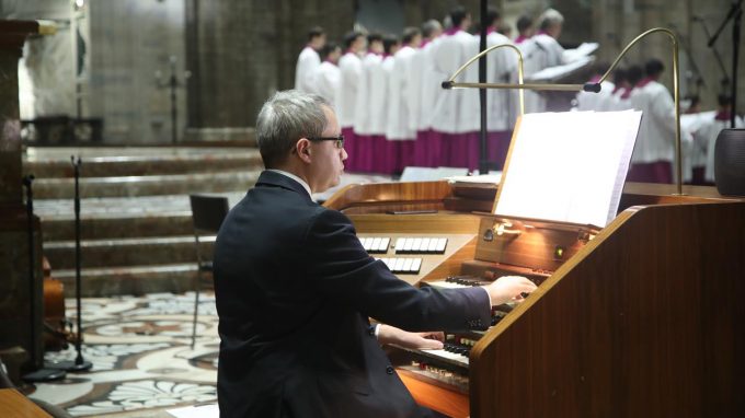 Ultimo appuntamento con Vespri d’organo in Duomo
