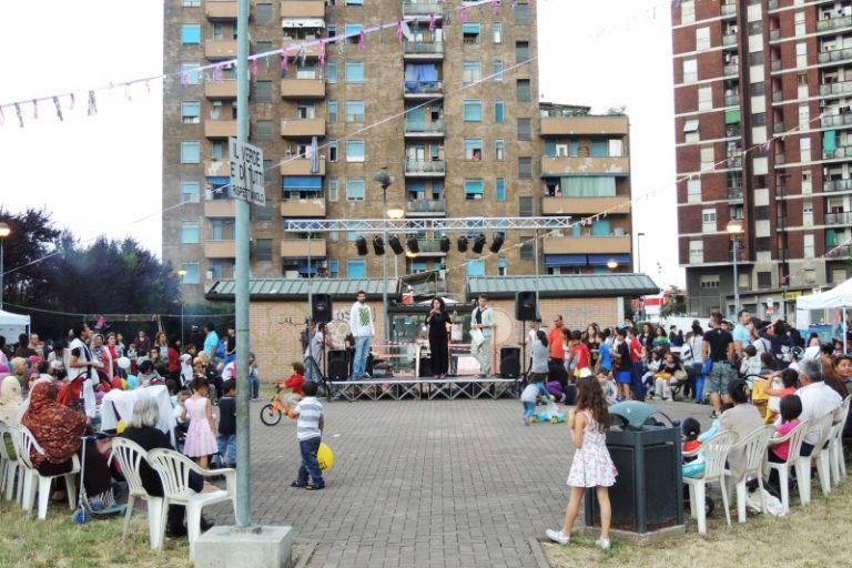 Un momento di festa nel quartiere Crocetta