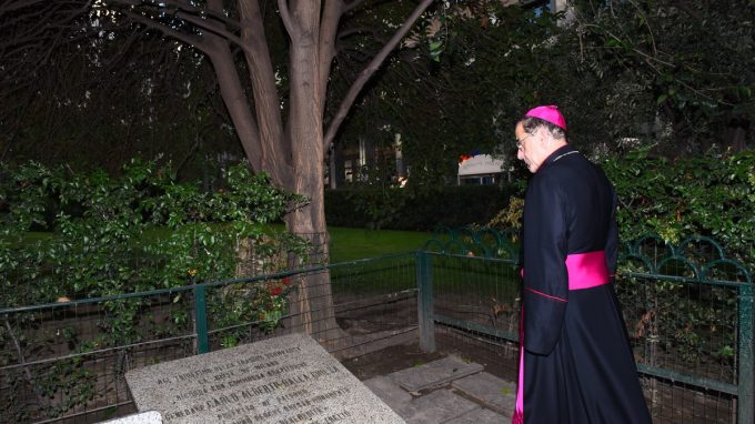 commemorazione-dalla-chiesa-h