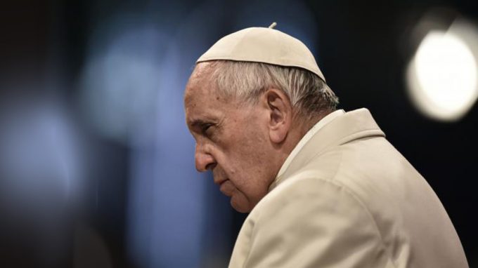 Il Papa: «Il Signore della vita ci liberi da questa morte della guerra»