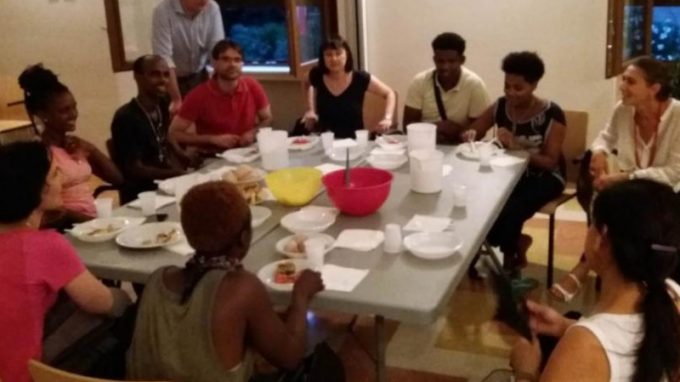 Profughi, dall’accoglienza alla relazione