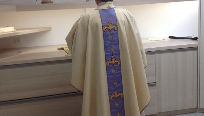 delpini-con-paramenti-di-montini