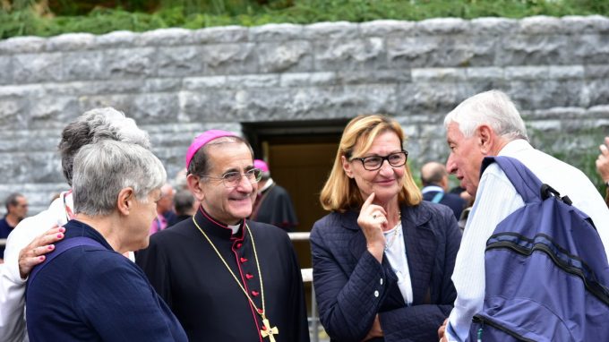 processione-alla-grotta_affm
