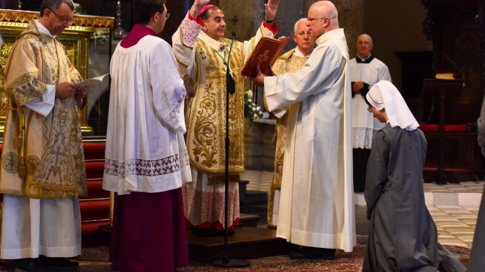 suor-laura-barlusconi-voti-perpetui-f