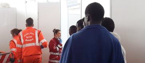 «Io apro la mia porta», storie di integrazione