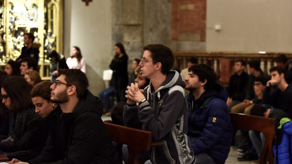 messa universitari_AGNU messa universitari_AGNU