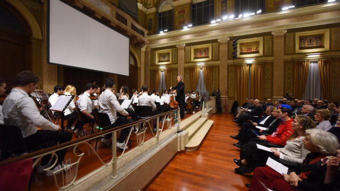 delpini-riceve-premio-mariuccia_abuk