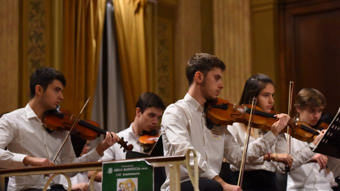 delpini-riceve-premio-mariuccia_abum