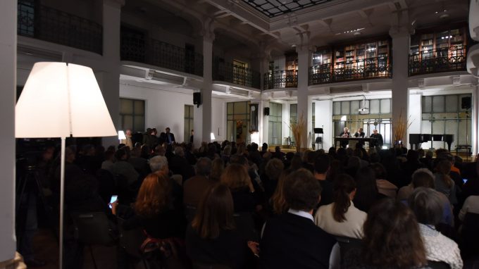 presentazione_libro-di-khaled-hosseini-_a