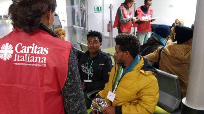 Corridoi umanitari: arrivati a Milano sei profughi dall’Etiopia. Saranno accolti a Cassano Magnago e a Erba