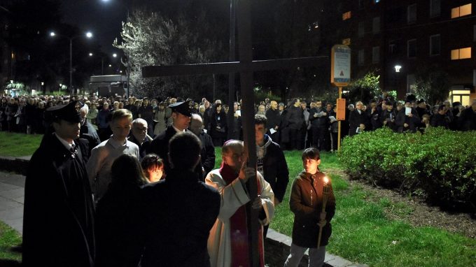 Gesù ci accompagna sul sentiero della vita