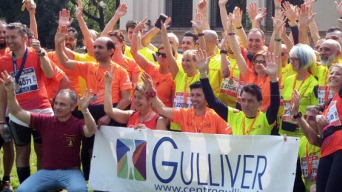322 runner alla Milano Marathon per il Centro Gulliver