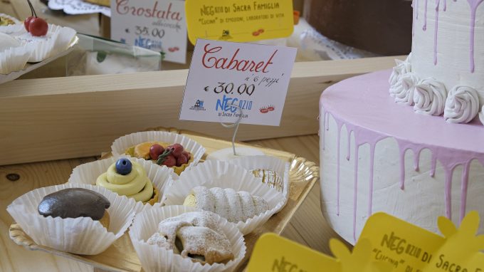 sacra_famiglia_oggetti_fuorisalone_2019-4