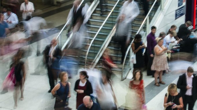 La Veglia per il lavoro si moltiplica