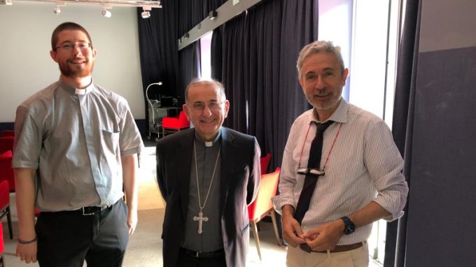 L’Arcivescovo in visita al Paese Ritrovato