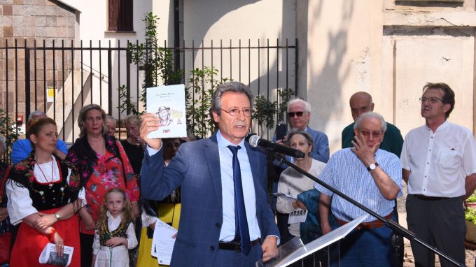 e5990dc7-b589-4a9e-978c-ea9d1c8217a6