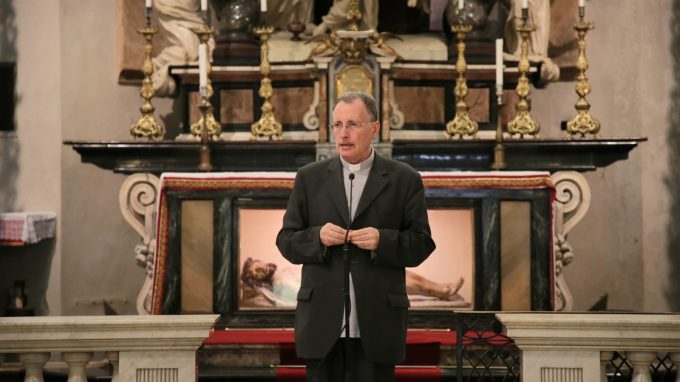 7dd57892-2ea1-48fd-86c3-976ec3adc571