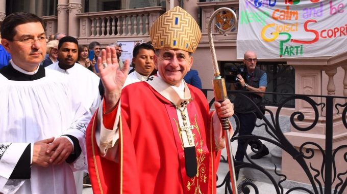 «In contesti ostili, di sospetto e indifferenza, non lasciamoci zittire, continuiamo ad amare e servire»