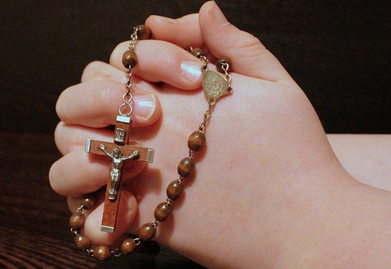 L’Arcivescovo prega per la pace con gli universitari