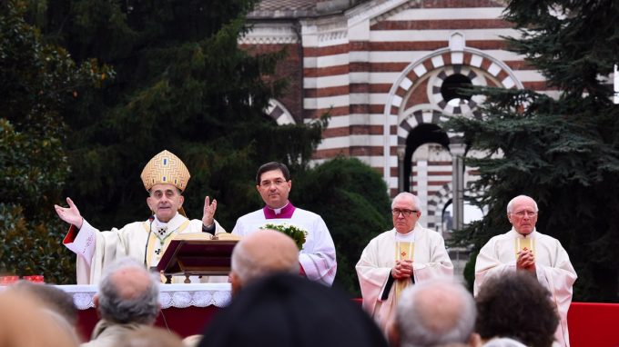 defunti-cimitero-monumentale_2185