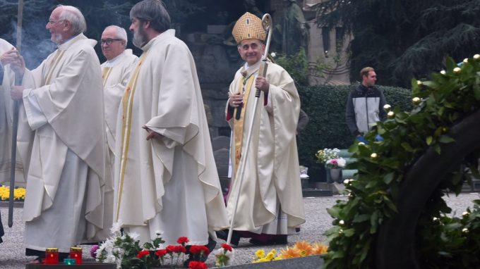 defunti-cimitero-monumentale_2187