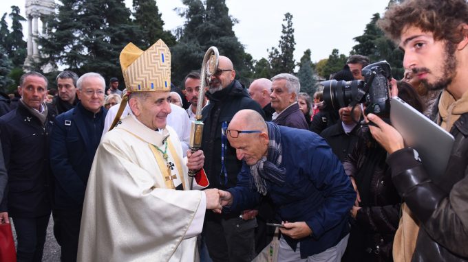 «Siamo un messaggio per gli amici della notte»