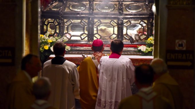 pontificale-san-carlo_aeua