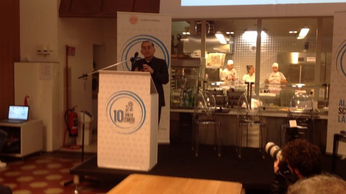 Giovani, tra scuola e lavoro il tempo per fare del bene