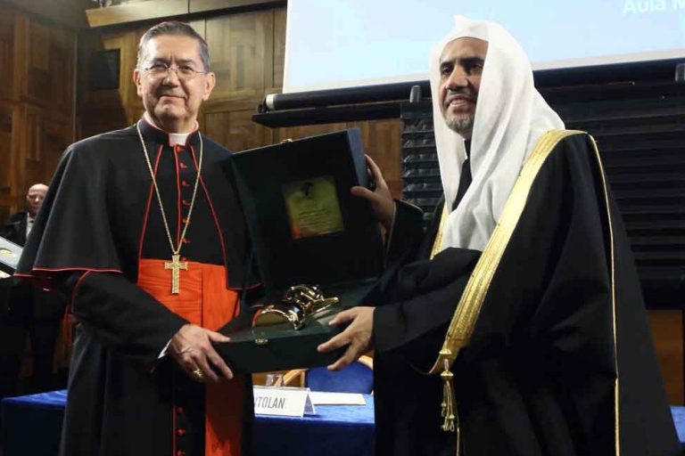 Il cardinale Ayuso Guixot e Al-Issa