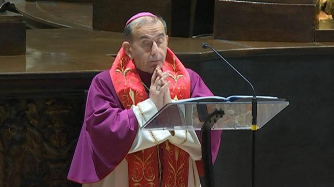 «In questa Pasqua drammatica, contempliamo il nostro tempo con gli occhi e il cuore di Maria»